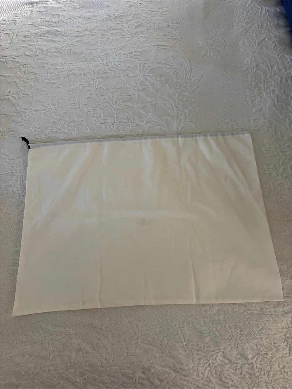 Kate Spade Extra Large Ivory Black Drawstring Dust Bag